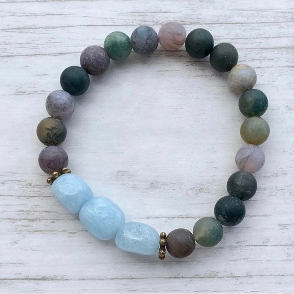 Beaded gemstone crystal bracelet